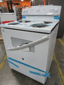 lot 286 image: GE 5-cu ft Freestanding Electric Range, JBS160DMWW - Broken Door and Handle.