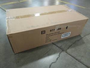 lot 231 image: 1 Case of 42 Vigoro Single Plant Supports in Green, 977889