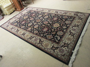 ORIENTAL RUG