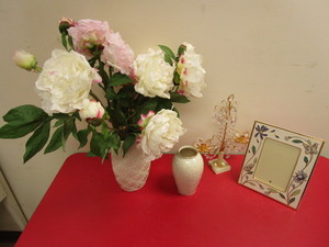 LENOX VASES, PICTURE FRAME, GLASS-BEADED CANDLE HOLDER