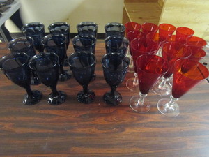 DECORATIVE GLASS STEMWARE