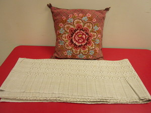 DECORATIVE PILLOW AND TABLE CLOTH