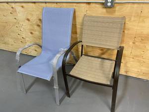 lot 27 image: Lot Of 2 Patio Chairs