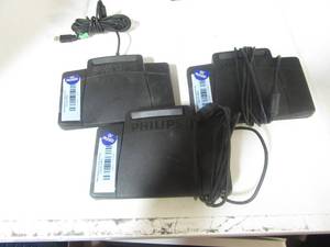 lot 77 image: Lot of 3 Phillips USB foot control for digital transcription