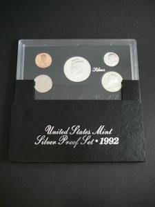 lot 5 image: 1992 U.S. Proof Set 5 Coins
