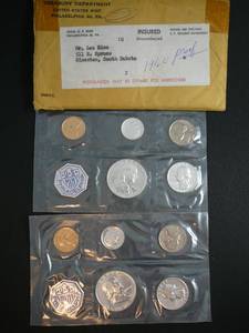 lot 19 image: 1960 U.S. Uncirculated Mint Set 10 Coins