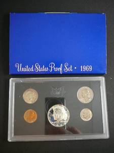 lot 29 image: 1969 U.S. Proof Set