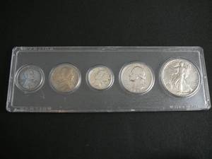 lot 39 image: 1943 6 Coin Set