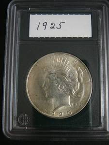 lot 50 image: 1925 Peace Silver Dollar