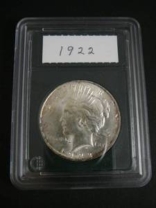 lot 53 image: 1922 Morgan Silver Dollar