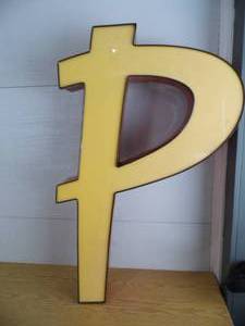 lot 16 image: Letter P