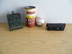 lot 35 image: Bank - Putty - Baseball