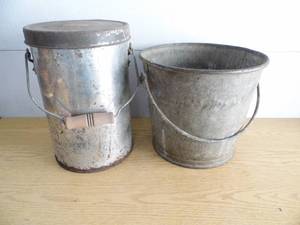 lot 40 image: Buckets