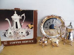 lot 76 image: Coffee Server