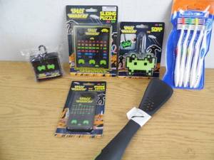 lot 98 image: Assorted New Products
