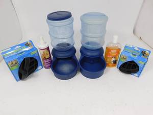 lot 97 image: Misc Items