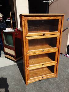 lot 13 image: Barrister Bookcase By Thornwood Furniture Co. 33x13x60
