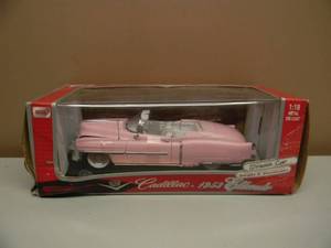 lot 23 image: ANSON 118 SCALE 1953 CADILLAC ELDORADO - ORIGINALLY FEATURED AS DREAM CAR GMS MOTORAMA - NEW IN BOX - SEE PICTURES