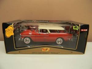 lot 26 image: MAISTO 118 SCALE 1955 CHEVROLET NOMAD BEL AIR DIE CAST - NEW IN BOX - AWESOME - SEE PICTURES