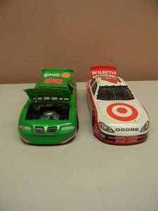 lot 36 image: ACTION 2002 DODGE 124 SCALE #41 TARGET CAR & ACTION 124 SCALE #18 INTERSTATE BATTERIES BOBBY LABONTE CAR - SEE PICTURES