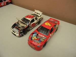 lot 37 image: 2003 Revell Select LE Dale Earnhardt Jr #8 E Concert Tribute 124 Scale Diecast & Revell Models 1998 124 Scale Lake Speed #9 Cartoon Network Nascar Model Car - SEE PICTURES