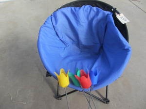 Folding Moon Chair, Drink Stakes