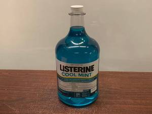lot 65 image: Listerine