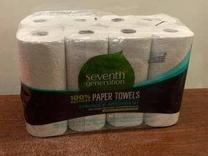lot 12 image: Paper Towels