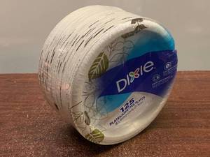 lot 42 image: Dixie Plates