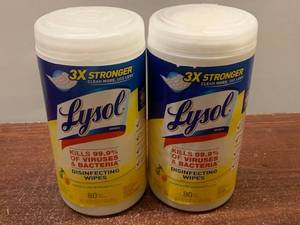 lot 83 image: Lysol Disinfectant Wipes