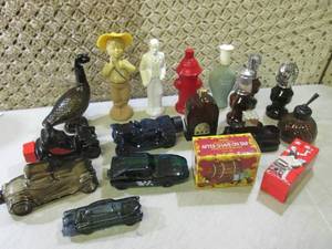 Lot of Assorted Avon Bottles  D-3...