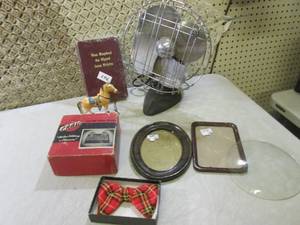 Lot of Misc Vintage Fan Book Horse ...