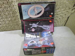 Lot of 3 Space Ship Models  RM2...