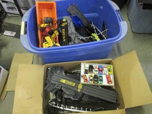 Slot Car Race Track Sets Looks to b...