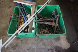 lot 21 image: Lot of Assorted Ratchet Load Binders & Chains
