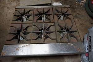 lot 68 image: Stainless Steel 6 Burner Commercial Gas Stove