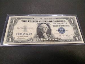 1935 E One Dollar Silver Certificat...