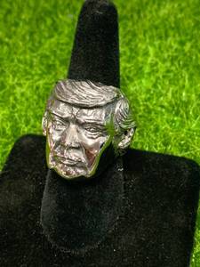 Donald Trump Ring Size 10