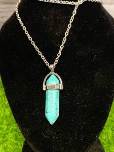 Stunning Turquoise Necklace