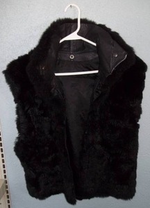 lot 59 image: Fur Vest