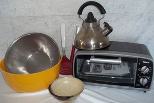 lot 73 image: Toaster Oven and More