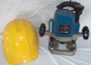 lot 17 image: Router