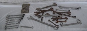 lot 99 image: Wrenches