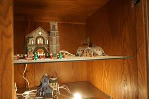 Department 56 Village Themed Collectibles