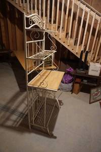 Metal Framed Bakers Rack