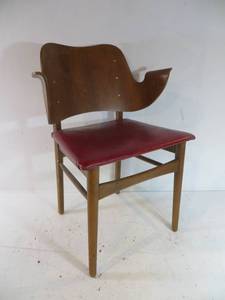 VINTAGE Wooden Chair