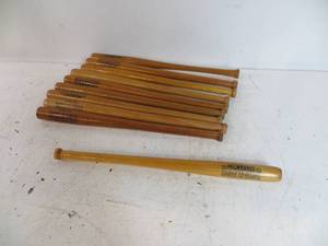 10 18 Wooden Milwaukee Brewers Bats