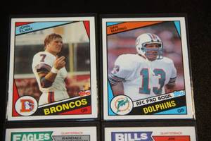 Hall of Fame Quarterback Rookie Card Lot  4 Cards