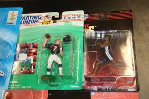 Mixed Sports Starting Lineup Figures Lot #5  7 Figures