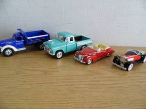 Die Cast Cars  Trucks